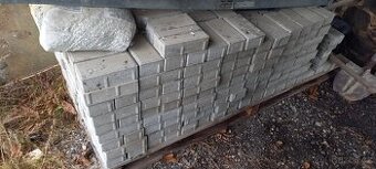 Dlažební betonové kostky