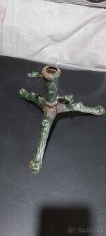 STOJÁNEK  NA  VÁNOČNÍ  STROMEČEK