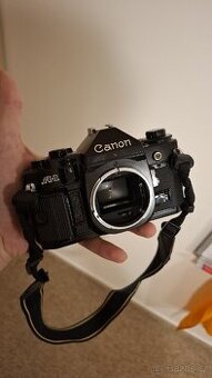 Canon A1 + 2 Objektivy