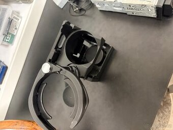 Držák nápojů Mercedes W210