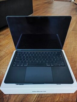 Macbook Air 13,6 M2 2022