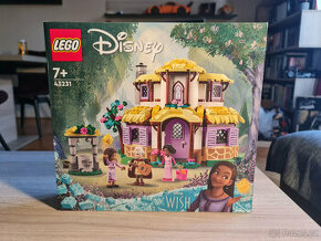 LEGO® Disney Princess™ 43231 Ashina chata/poš.krabice+dárek