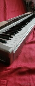 Elektrické digitální piano Casio Privia PX-100