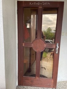 Prodám garážová vrata a vchodové dveře