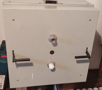 Elektrická pec na vypalování keramiky