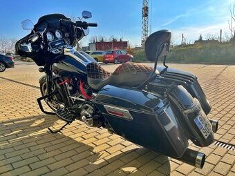 Harley-Davidson Street Glide FLHX 103