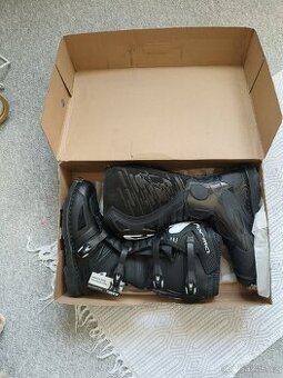 Forma terrain Evo vel 46