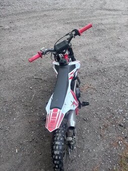 Prodám pitbike 110 poloautomat