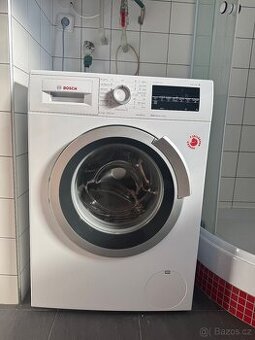 Pračka Bosch Serie 6 WGG244Z5CS Iron Assist bílá - 1