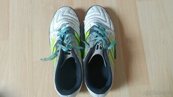 Dětské kopačky klučičí ADIDAS - 37.5