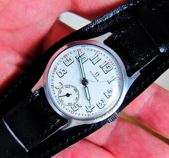 Švýcarské starožitné hodinky OMEGA 15 jewels v nerezu jdoucí