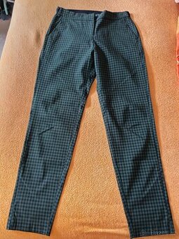 Sportovně elegantní kalhoty 38