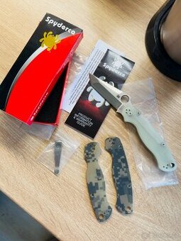 Spyderco Paramilitary 2 Tanto Limited Edition.