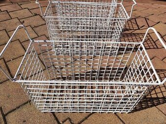 Drateny kovovy kos do mrazáku