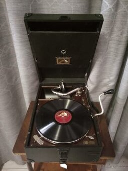 Kufříkový gramofon His Masters Voice