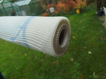 PERLINKA - Tkanina armovací šířka 110cm, délka 18m