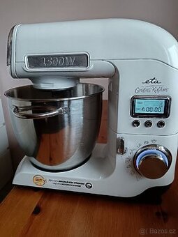 Robot ETA-REZERVOVÁNO