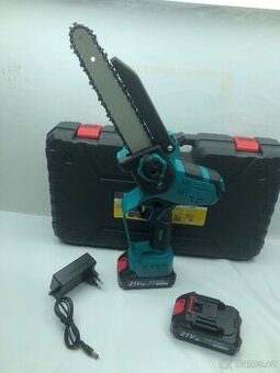 Aku pila 8” s aut. mazáním + 2xbaterie