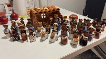 PRODEJ: Velký Tradiční keramický betlém (42 ručně malovaných