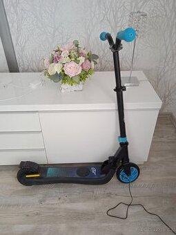 Dětská elektrokoloběžka