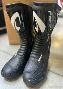 105. Moto boty FORMA FRECCIA černé 46