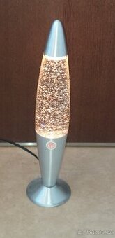 dekorační stolní lampa