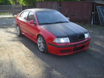 Octavia Rs1 Cervena Dily