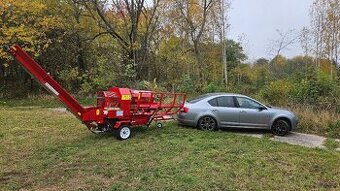 Štípací poloautomat