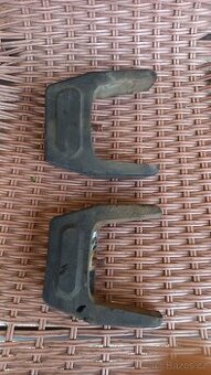 Trabant dorazy hranateho narazniku - 1