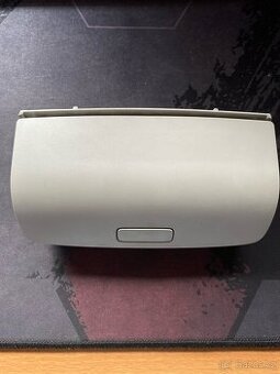 Držák na brýle original Passat B6