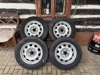 Sada letních kol Dacia Duster 5x114,3