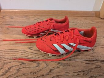 Dětské kopačky Adidas Predátor (vel. 33; 200 mm)