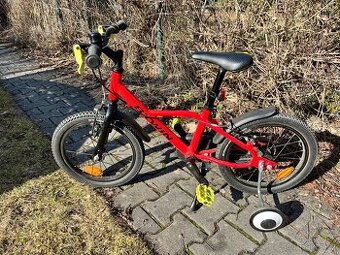 Lehké dětské jízdní kolo BTWIN 900