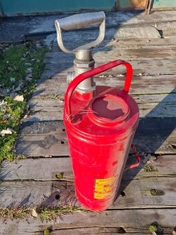 Hasičská stříkačka