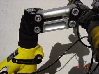 Závodní koloběžka terénní Speedboard