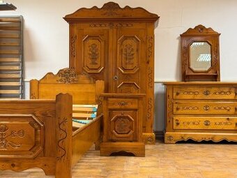 Ložnice VOGLAUER ANNO 1600, masiv