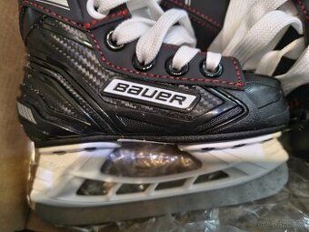 Brusle dětské Bauer NS YTH 6.0 / 23,5