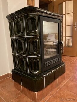 Zelená kachlová kamna MARINA s výměníkem