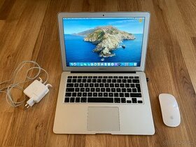 Apple MacBook Air (13-inch, Mid 2012) - 1