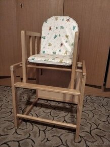 Jídelní židlička se stolečkem