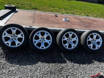 Dvourozměrné disky BMW X5