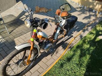 Moped Stadion S11 ušák