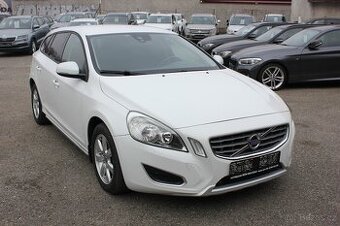 Volvo V60 2.0D3, V5, 120kW, servis