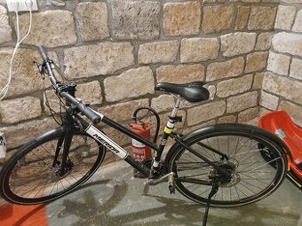 Kolo Merida Crossway Urban 100 lady black, rám 16,5"