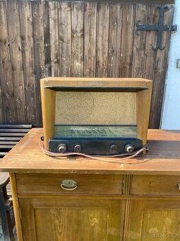 Tesla Rádio