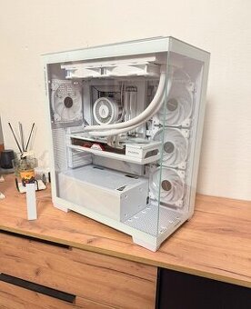 Herní PC (Ryzen 5 9600X, RX7800 XT, 32GB RAM, SSD1TB, WIN11)