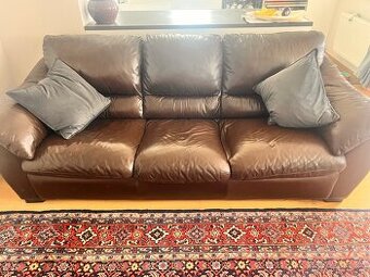 Pohodlná koženková pohovka Italsofa (Natuzzi) – Praha