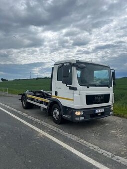 MAN TGL 12.250 s novým nosičem kontejnerů CTS Lift