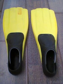 Prodám ploutve na plavání, nebo potápění vel. M - 1