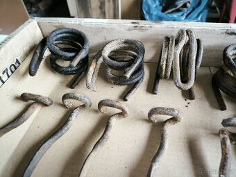Pruziny a nože k rotavátoru PF 62
